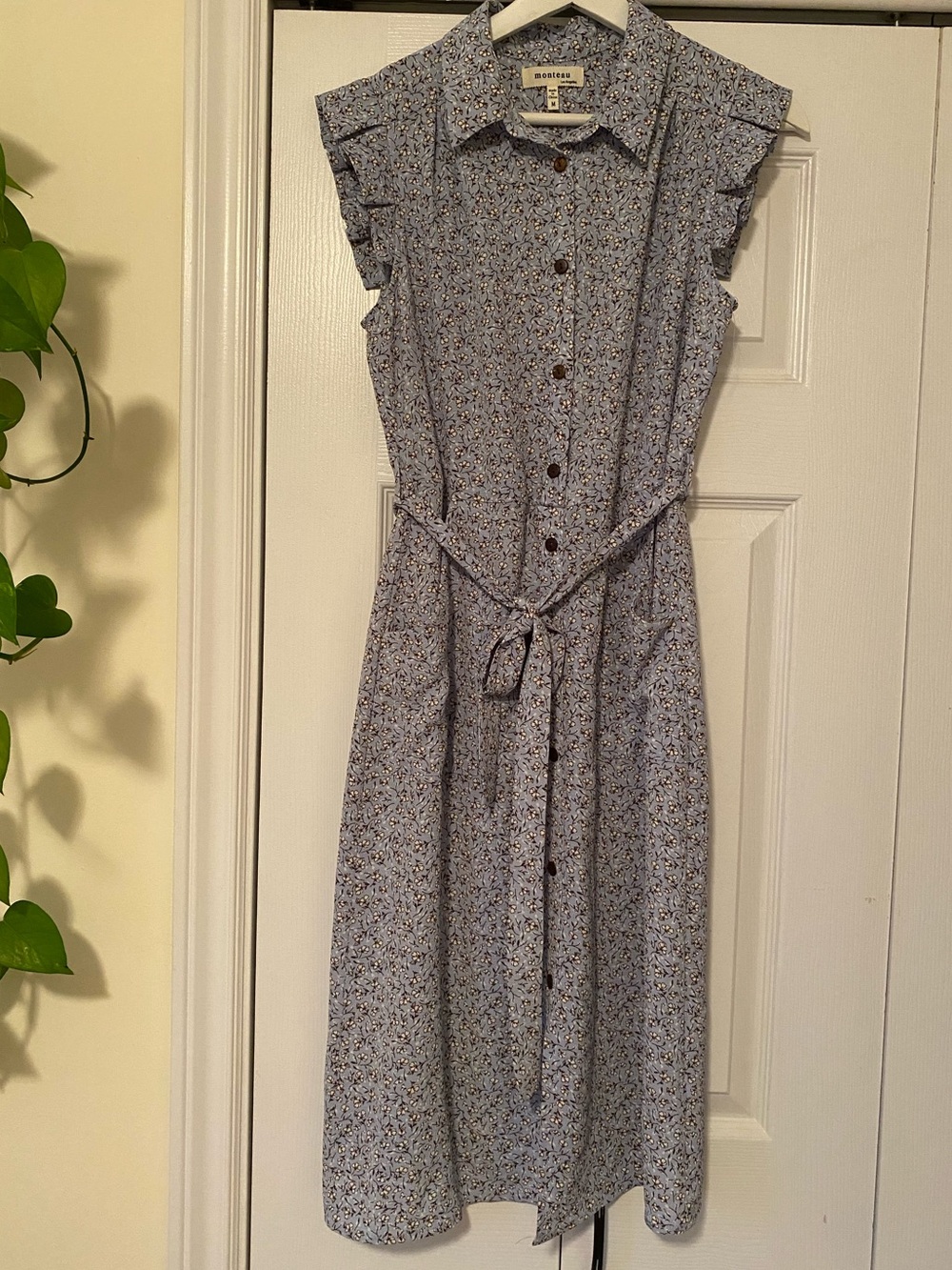 Monteau Light Blue Floral Tie-Waist Button front Midi Dress Size Medium